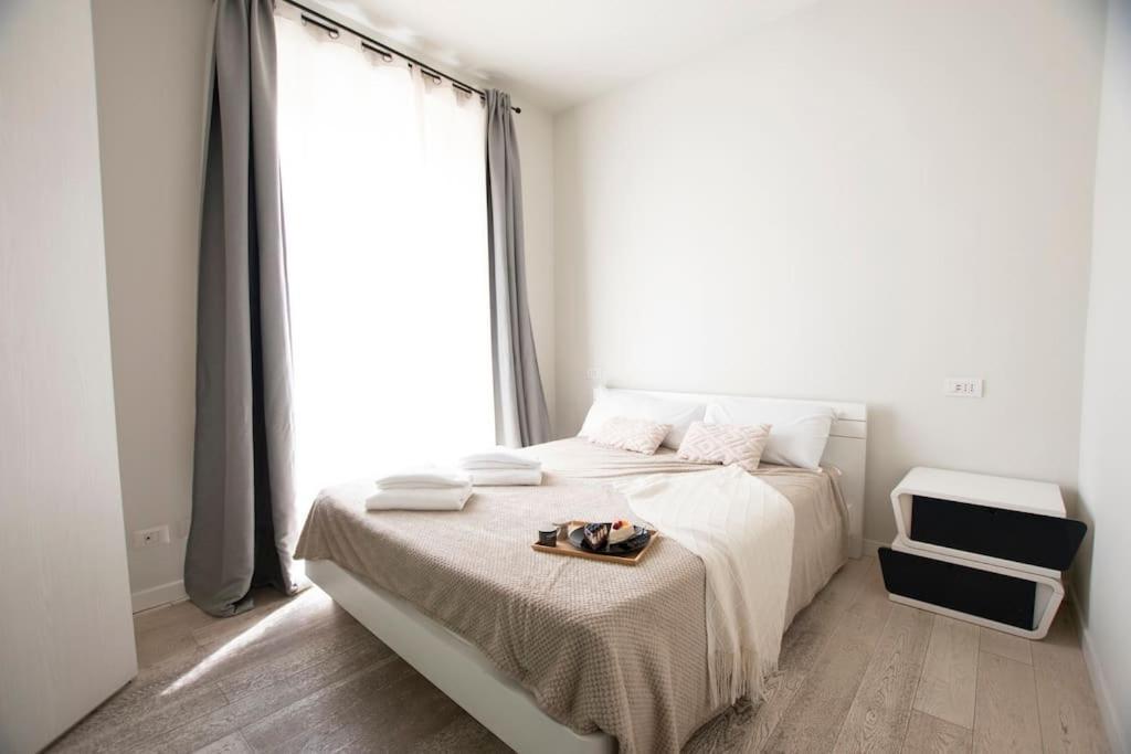 We Home - Sarpi House - Milano Esterno foto